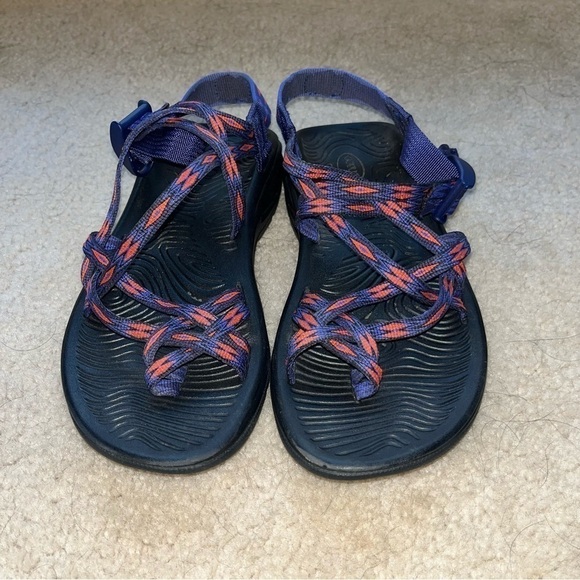 Chaco Shoes - Chaco Women's Blue and Red Strap Toe Loop Around Hiking Sandals Size 6